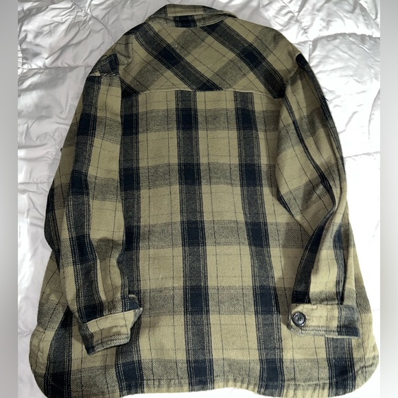 Plaid Button-Up Shacket - Picture 4 of 5
